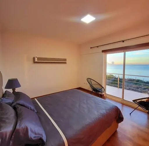 Nazare Uninterrupted Views And Sounds Of The Sea Apartamento Pataias